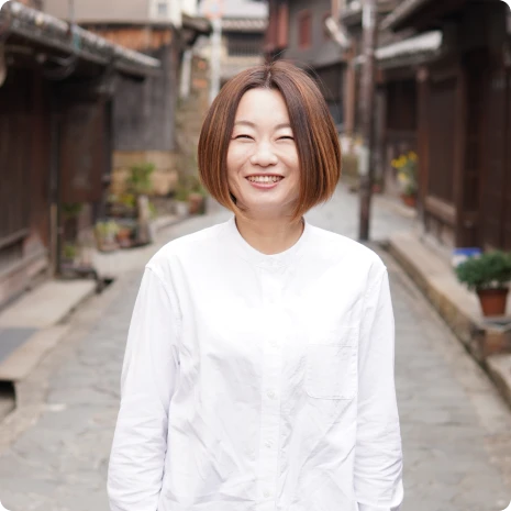 東 真貴